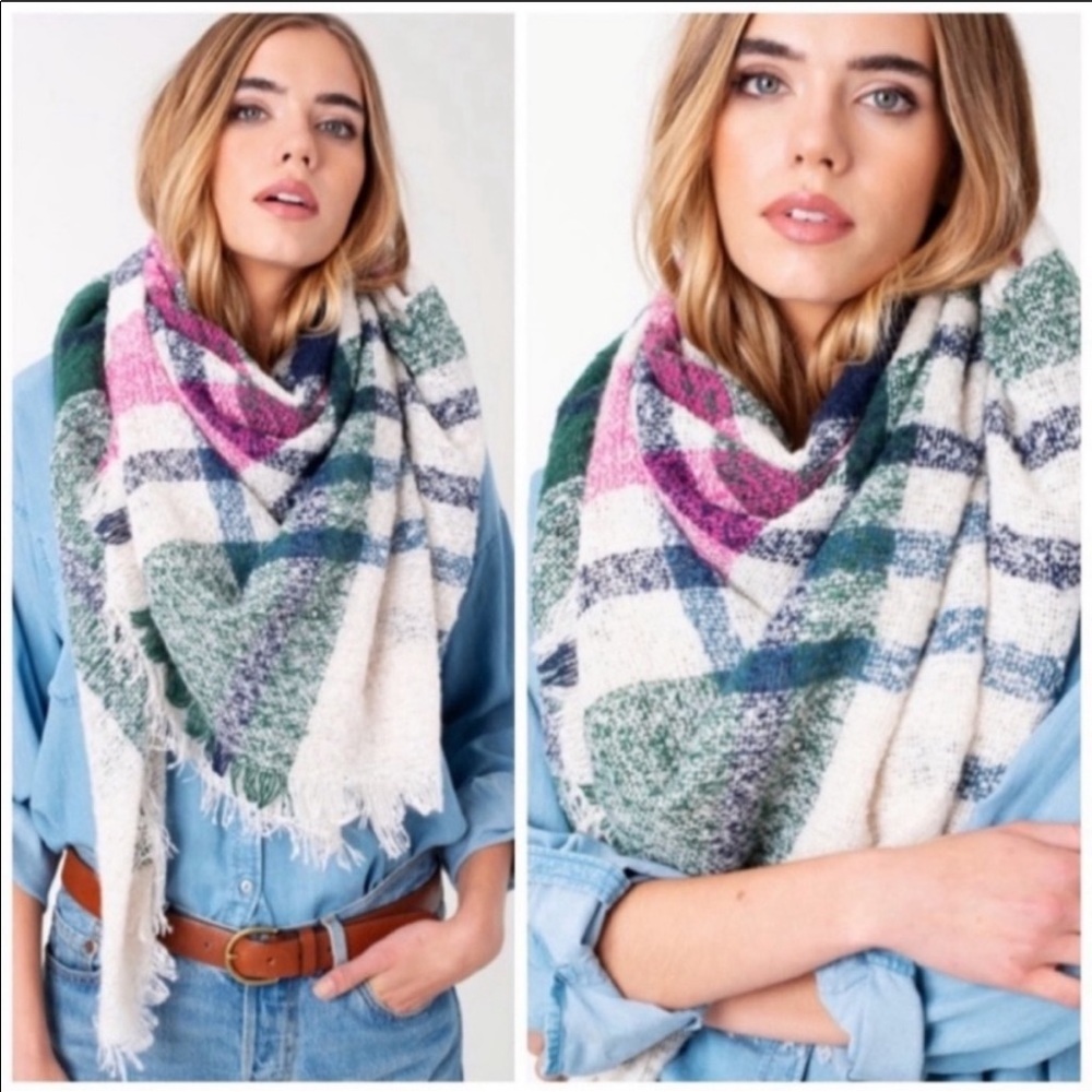 Statement Plaid Blanket Scarf with Frayed Hem